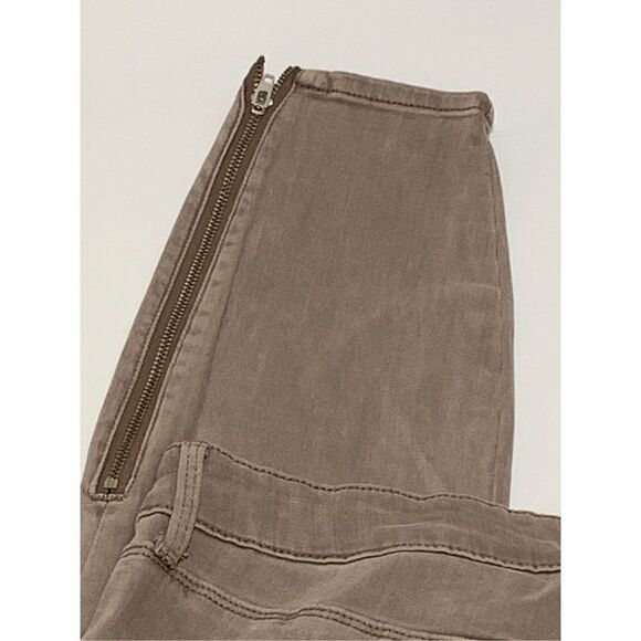 Pistola washed tan denim cargo ankle pants size 32 ￼ - Picture 10 of 10